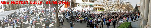 2006 MRA Crowd at Parliament House!
