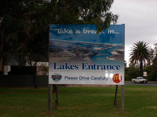 162-Lakes Entrance.JPG