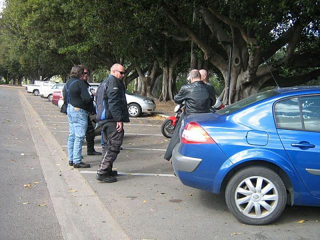 Photo courtesy of Sue (she is the one driving the blue car as her bike is in the shop!)