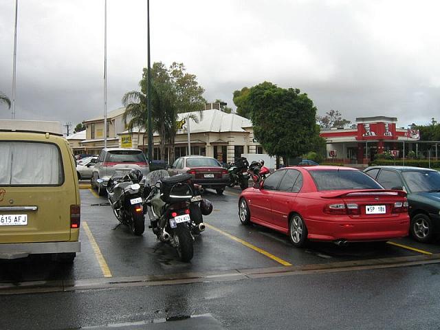 Photo courtesy of Sue (she is the one driving the blue car as her bike is in the shop!)