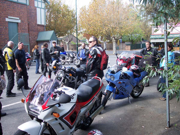 Photo's courtesy of Kelvin.