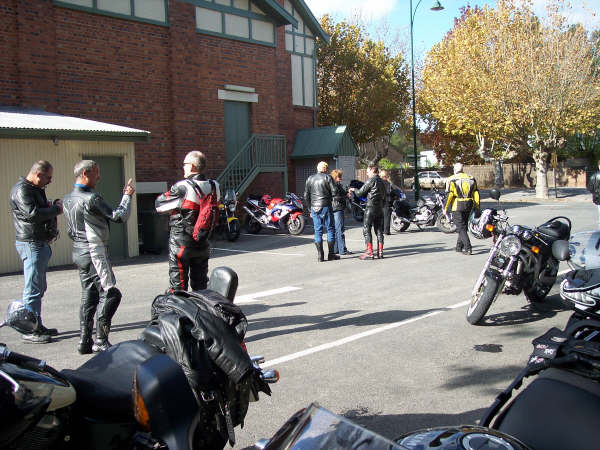 Photo's courtesy of Kelvin.