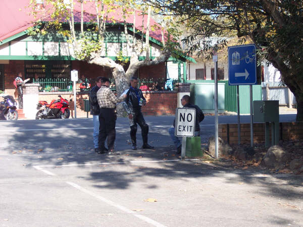 Photo's courtesy of Kelvin.