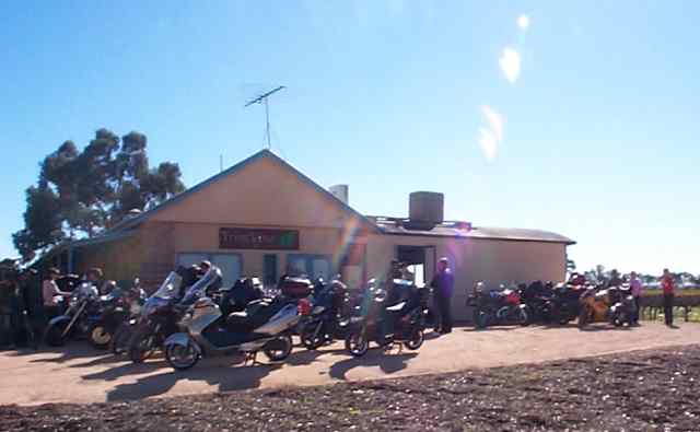 Photo's courtesy of Dr Phil